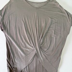 American Eagle Outfitters Women's Taupe Twist Front Tee